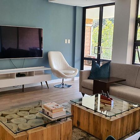 Zuri Residences At Ten Degrees Johannesburg Buitenkant foto