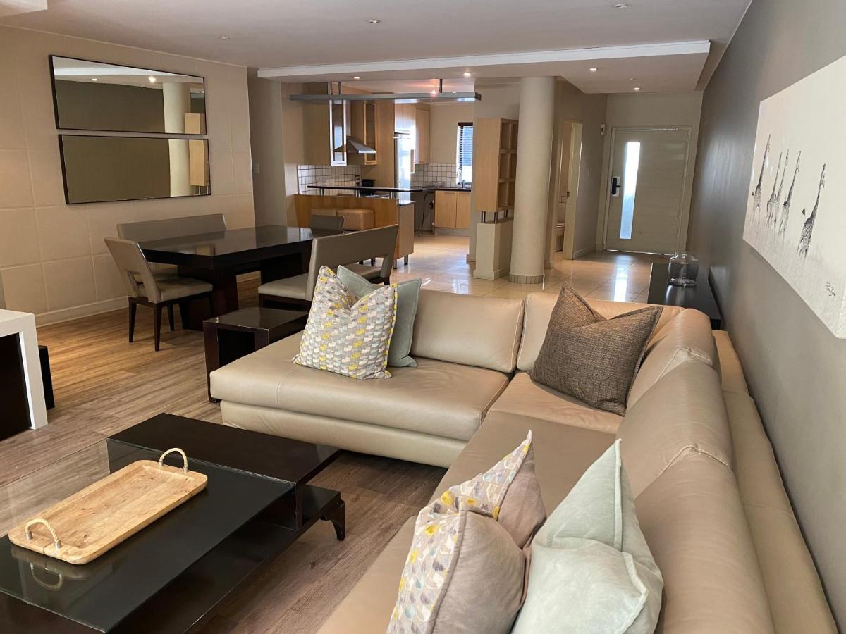 Zuri Residences At Ten Degrees Johannesburg Buitenkant foto