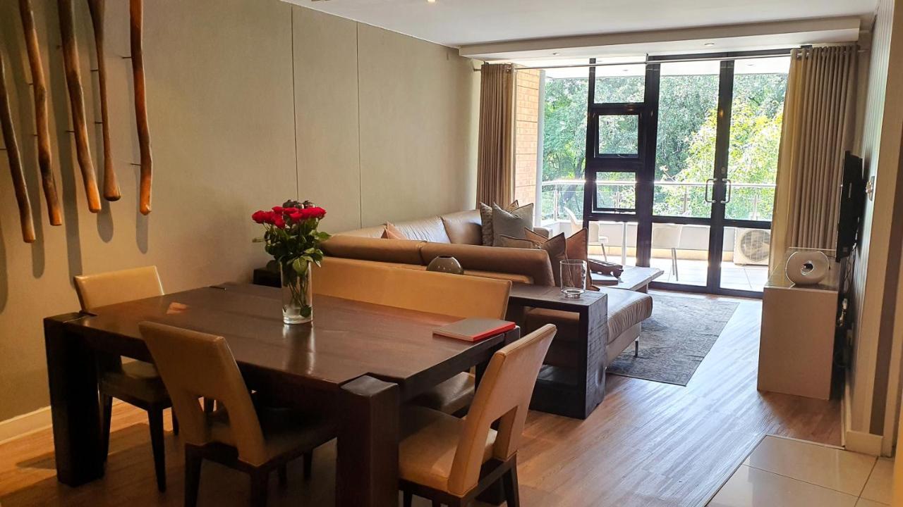 Zuri Residences At Ten Degrees Johannesburg Buitenkant foto
