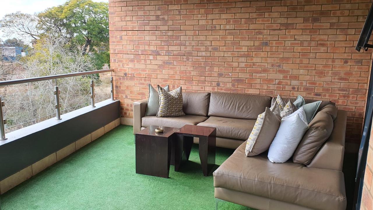 Zuri Residences At Ten Degrees Johannesburg Buitenkant foto