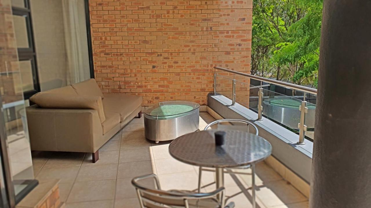 Zuri Residences At Ten Degrees Johannesburg Buitenkant foto